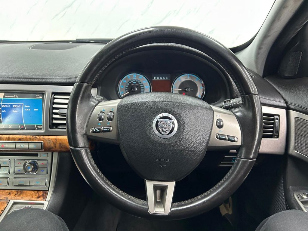 Used Jaguar XF 2009 for sale - 77583011: Photo 16