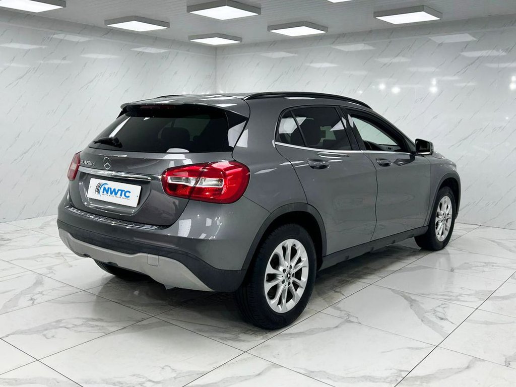 Used Mercedes-Benz GLA 2018 for sale - 77533973: Photo 6