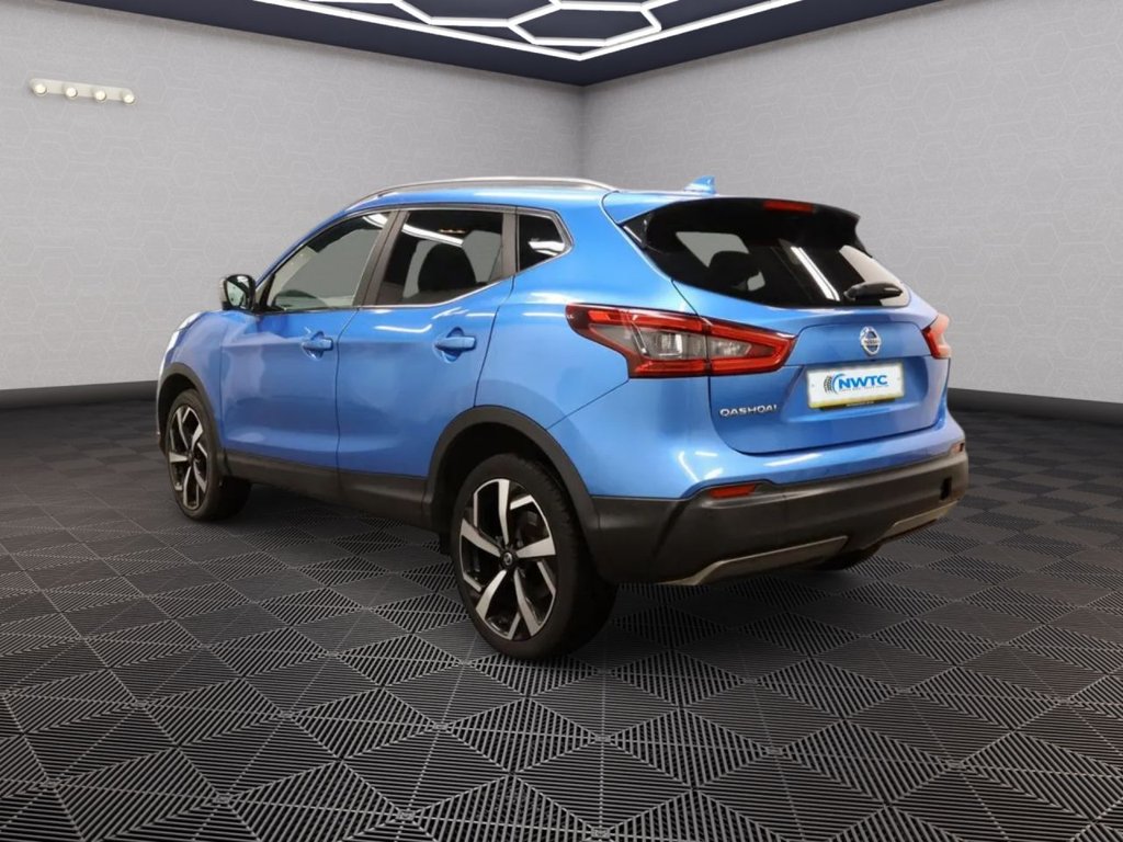 Used Nissan Qashqai 2017 for sale - 76386536: Photo 4