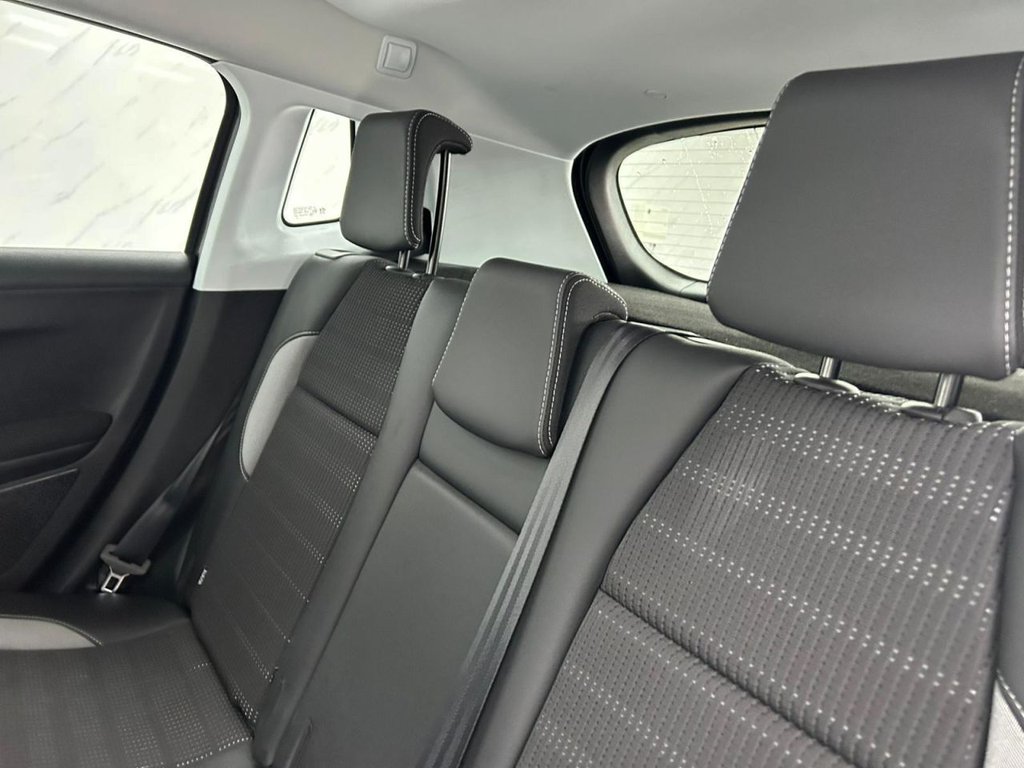 Used Peugeot 2008 2018 for sale - 77101019: Photo 17