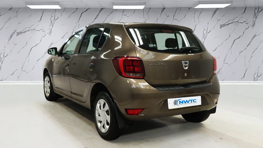 Used Dacia Sandero 2019 for sale - 76711030: Photo 4