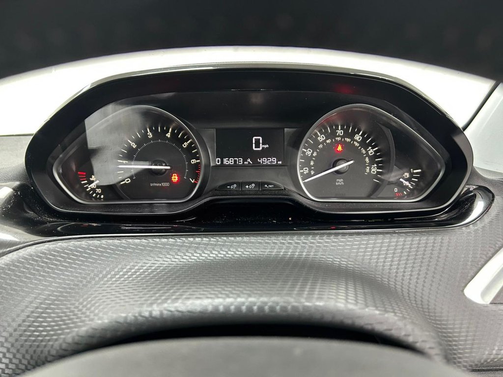 Used Peugeot 2008 2017 for sale - 76223542: Photo 15