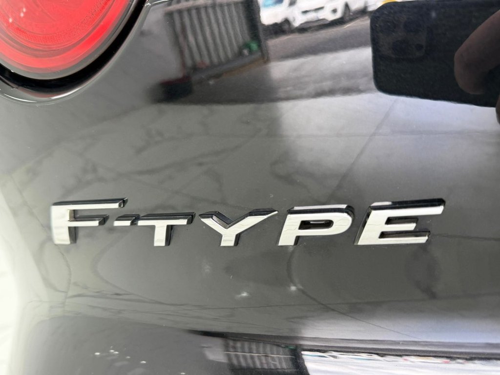 Used Jaguar F-Type 2020 for sale - 75992511: Photo 15