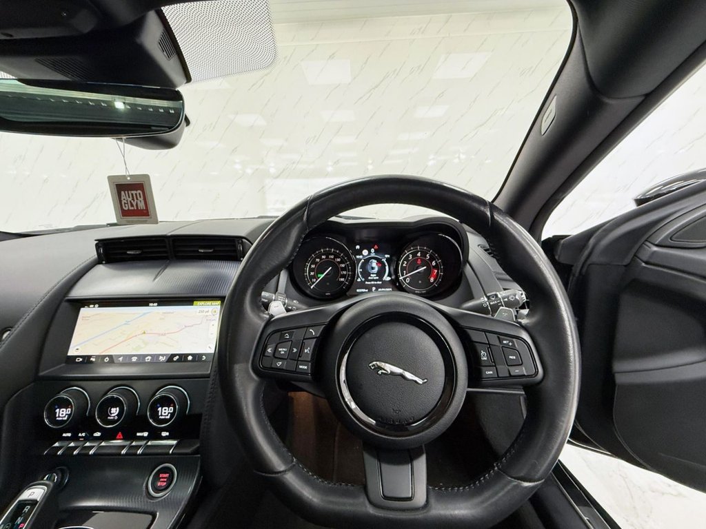 Used Jaguar F-Type 2020 for sale - 75992511: Photo 25