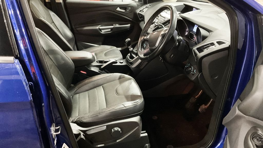 Used Ford Kuga 2015 for sale - 77250783: Photo 13