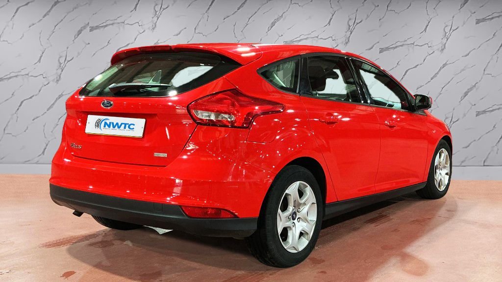 Used Ford Focus 2016 for sale - 76724993: Photo 5