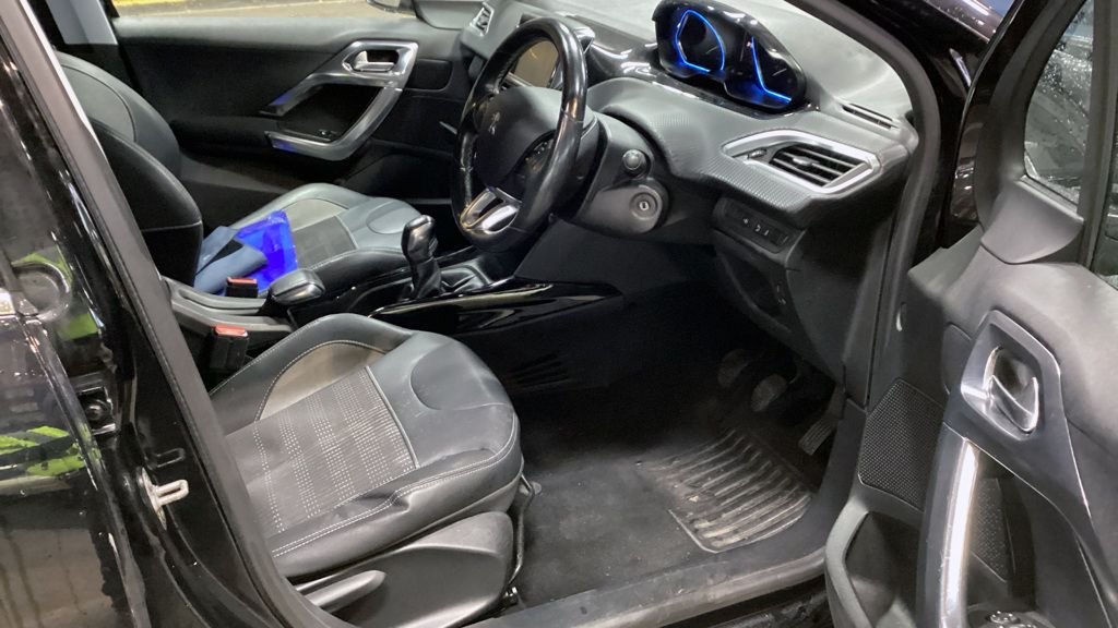 Used Peugeot 2008 2016 for sale - 76356922: Photo 10