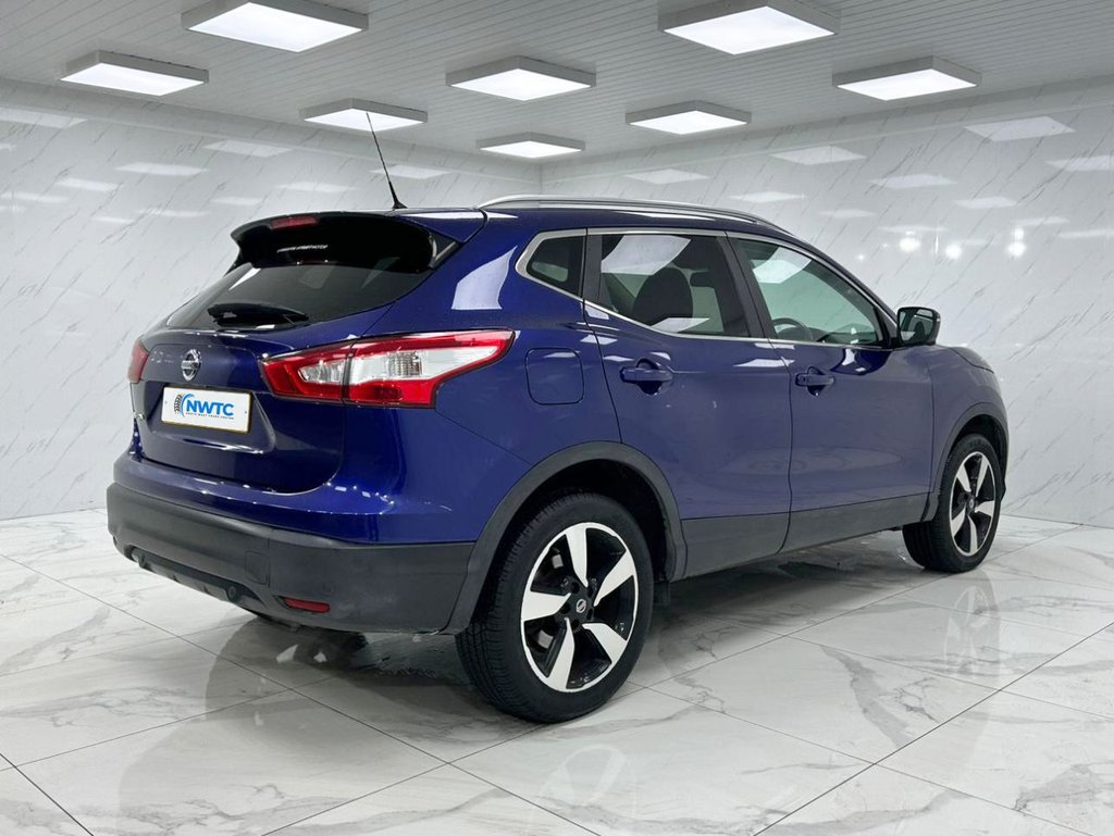 Used Nissan Qashqai 2017 for sale - 77212060: Photo 10