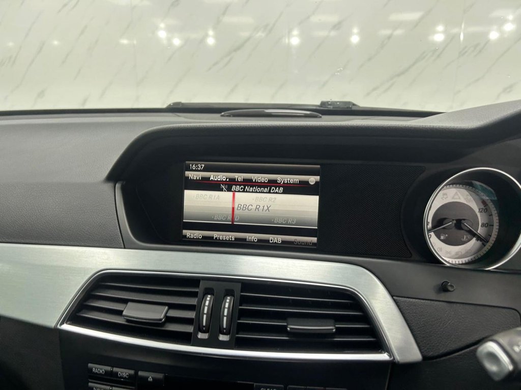 Used Mercedes-Benz C Class 2014 for sale - 77263822: Photo 16