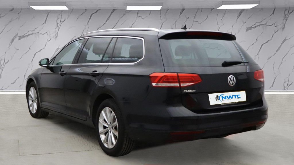 Used Volkswagen Passat 2018 for sale - 76430320: Photo 4