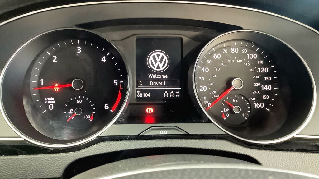 Used Volkswagen Passat 2018 for sale - 76430320: Photo 9