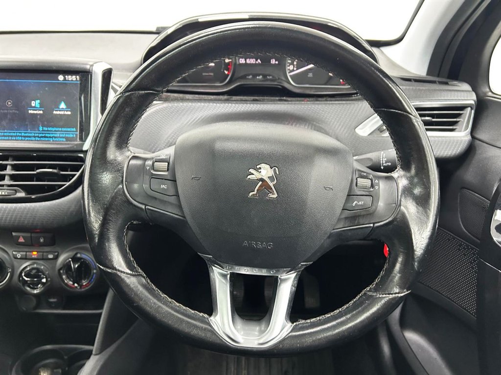 Used Peugeot 208 2017 for sale - 76867958: Photo 18