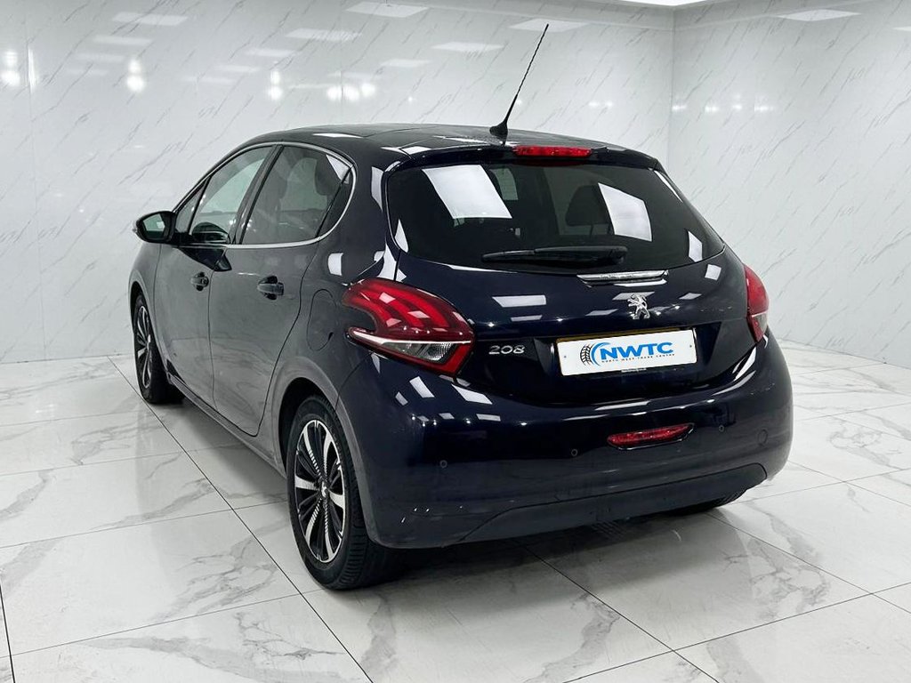 Used Peugeot 208 2017 for sale - 76867958: Photo 7