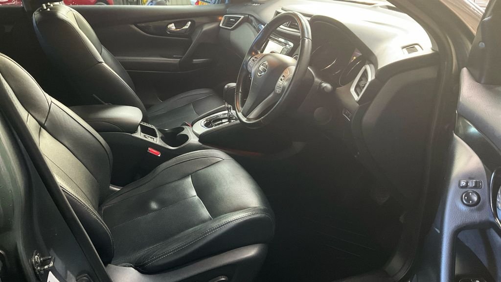 Used Nissan Qashqai 2015 for sale - 76768717: Photo 8