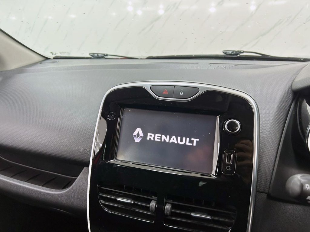 Used Renault Clio 2016 for sale - 76386550: Photo 13