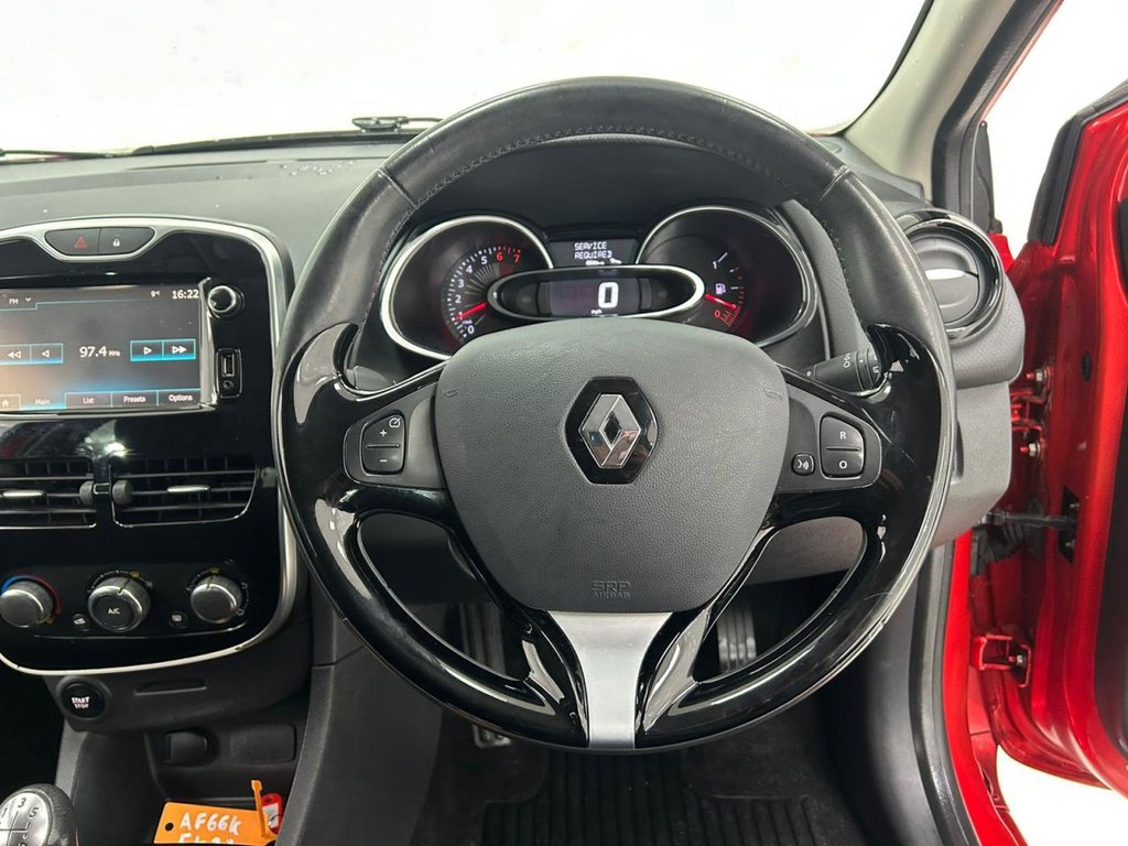 Used Renault Clio 2016 for sale - 76386550: Photo 15