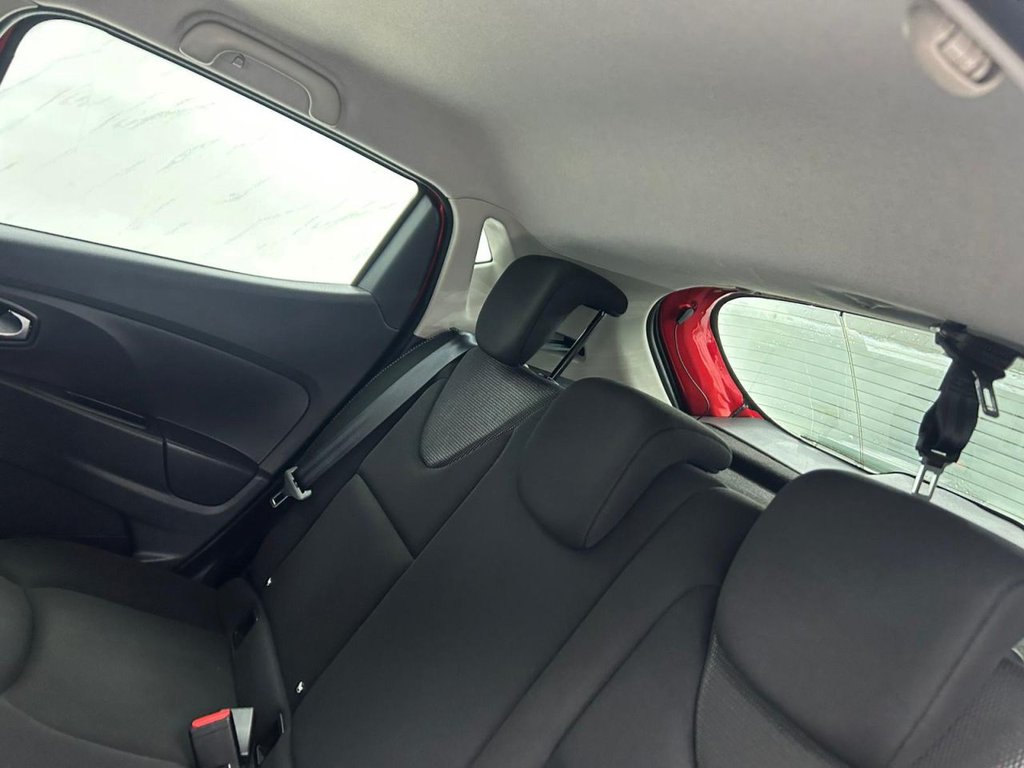 Used Renault Clio 2016 for sale - 76386550: Photo 17