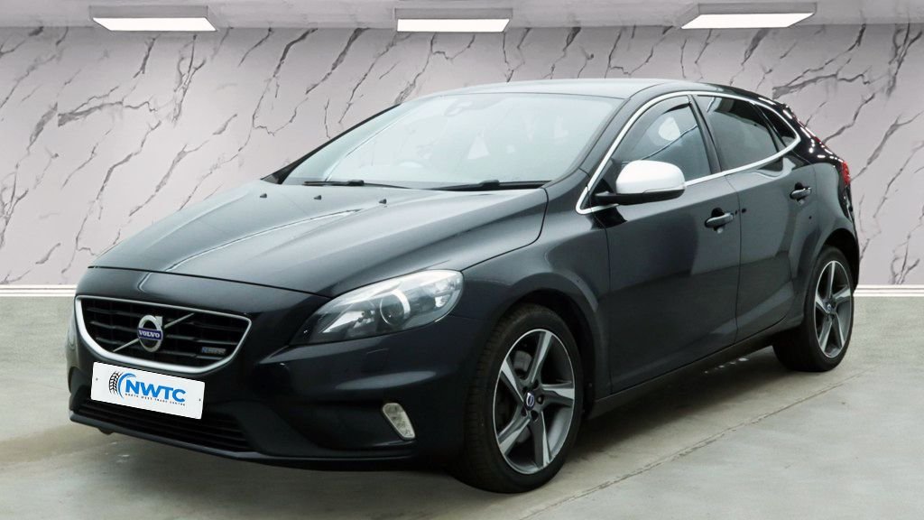 Used Volvo V40 2015 for sale - 77734761: Photo 5
