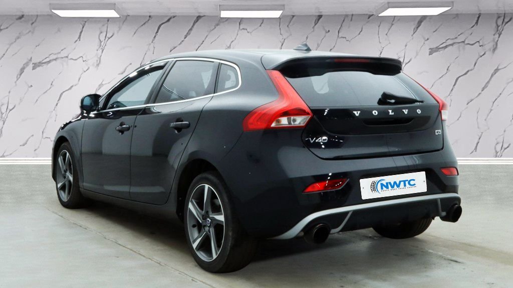 Used Volvo V40 2015 for sale - 77734761: Photo 6