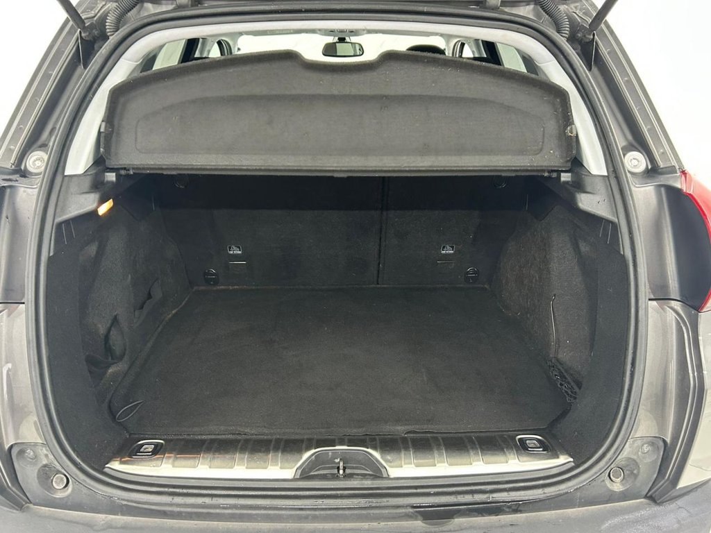 Used Peugeot 2008 2018 for sale - 76685874: Photo 19