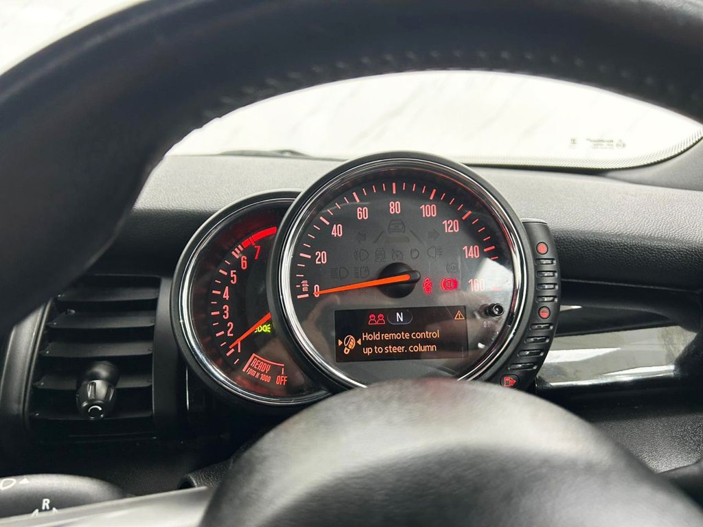 Used MINI Convertible 2016 for sale - 76604569: Photo 18