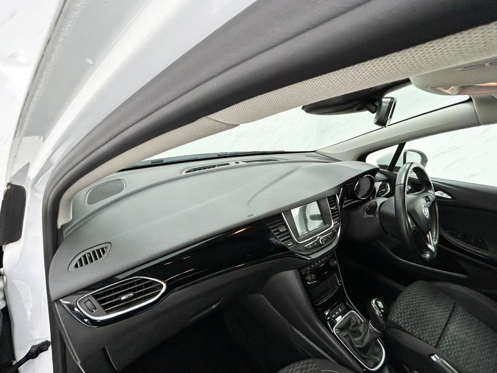 Used Vauxhall Astra 2018 for sale - 76495892: Photo 13