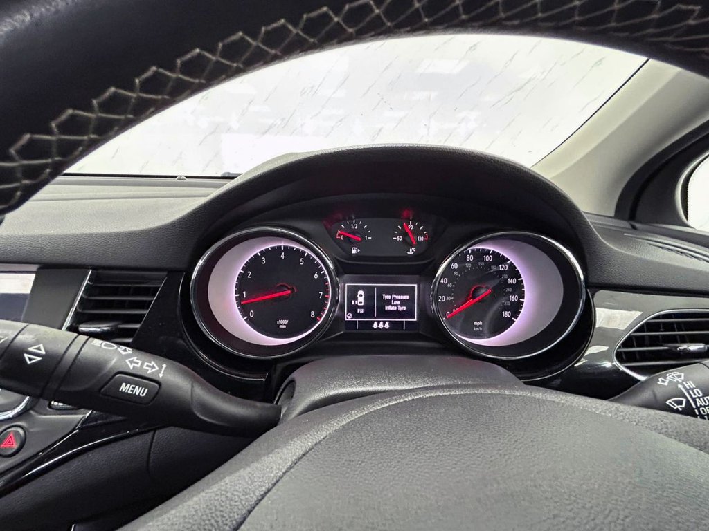 Used Vauxhall Astra 2018 for sale - 76495892: Photo 16