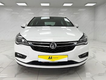 Used Vauxhall Astra 2018 for sale - 76495892: Photo