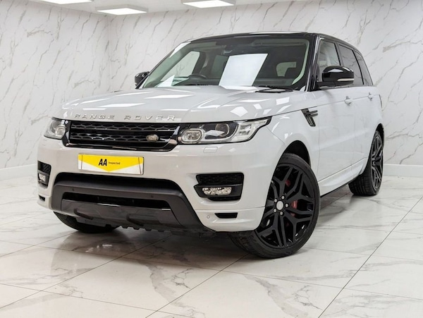 Used Land Rover Range Rover Sport 2015 for sale - 76216771: Photo 4