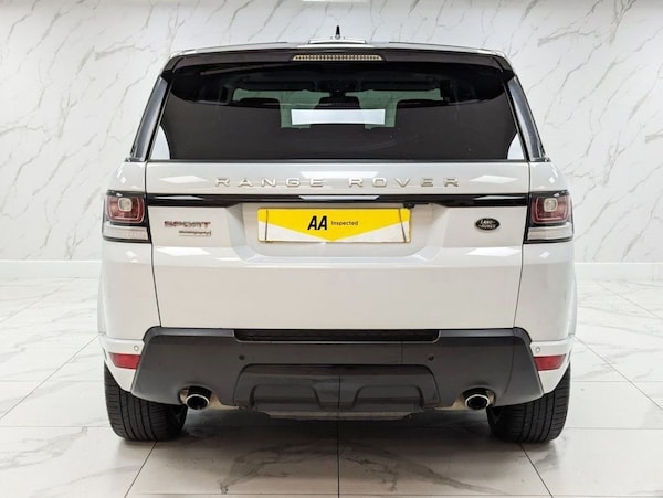 Used Land Rover Range Rover Sport 2015 for sale - 76216771: Photo 8