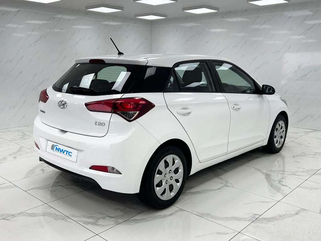 Used Hyundai i20 2017 for sale - 78068357: Photo 14