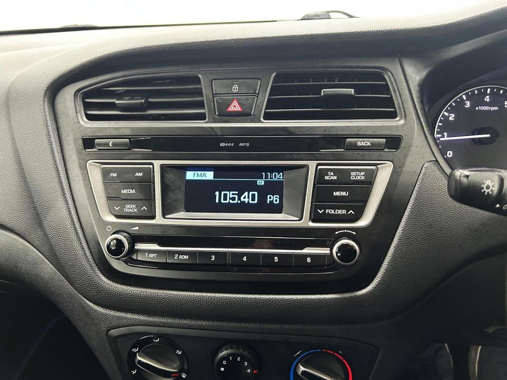 Used Hyundai i20 2017 for sale - 78068357: Photo 18