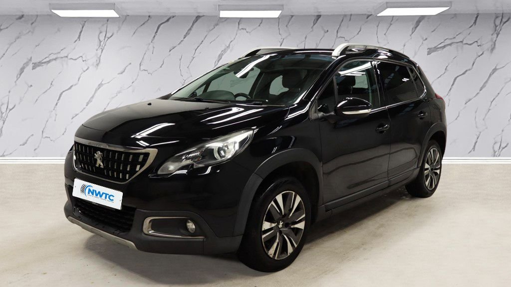 Used Peugeot 2008 2017 for sale - 77463945: Photo 4