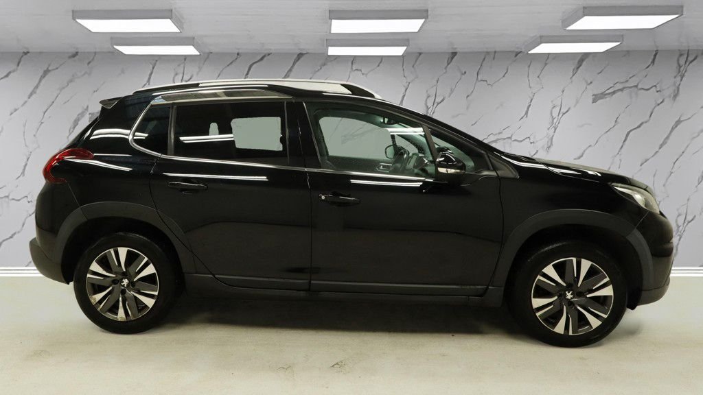 Used Peugeot 2008 2017 for sale - 77463945: Photo 7