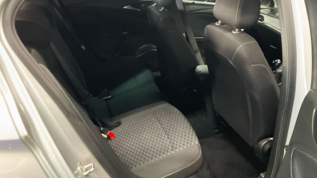 Used Vauxhall Astra 2020 for sale - 77263924: Photo 12