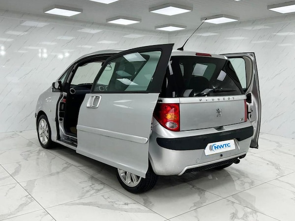 Used Peugeot 1007 2006 for sale - 76333295: Photo 8