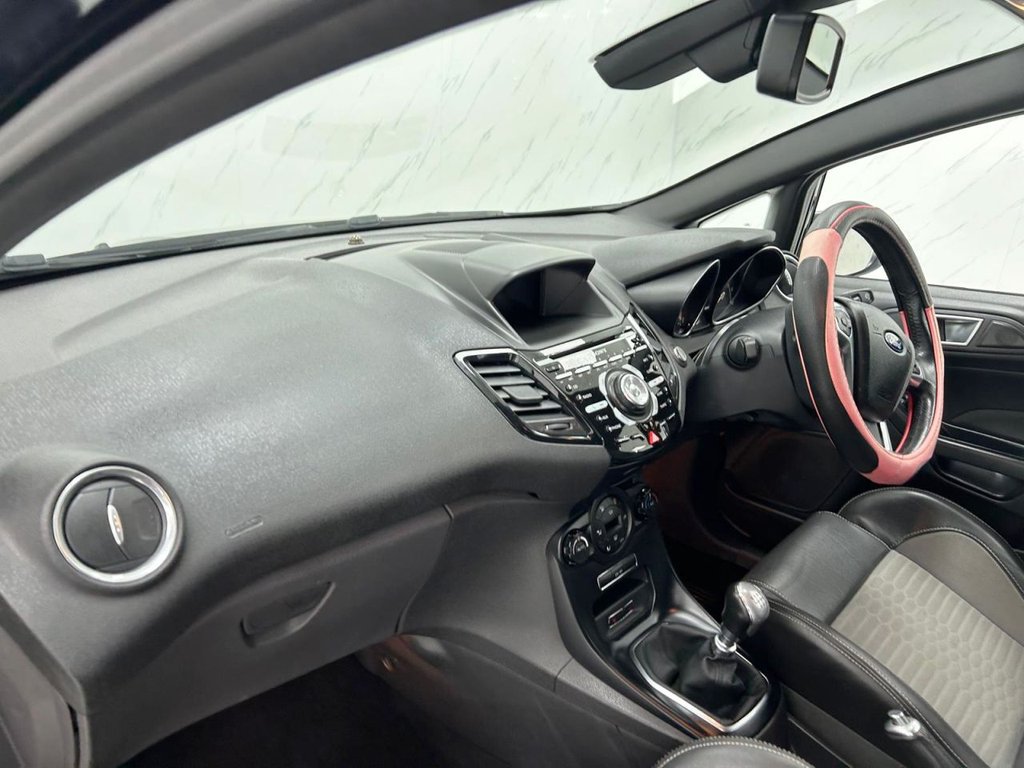 Used Ford Fiesta 2017 for sale - 76711047: Photo 13