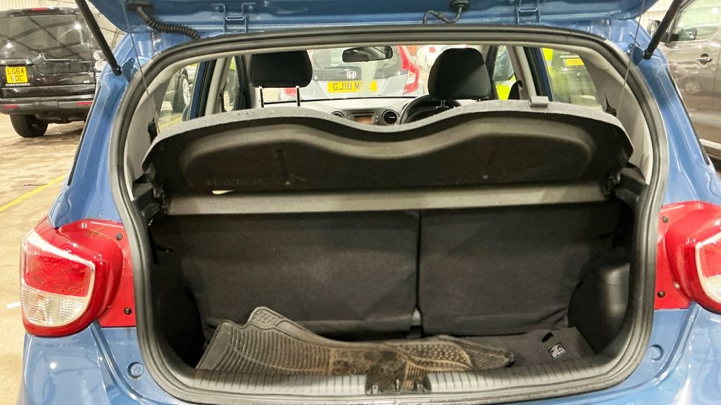 Used Hyundai i10 2016 for sale - 77463979: Photo 15