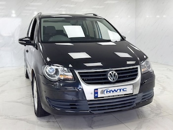 Used Volkswagen Touran 2009 for sale - 79550898: Photo