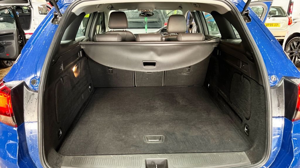 Used Vauxhall Astra 2018 for sale - 77096728: Photo 11