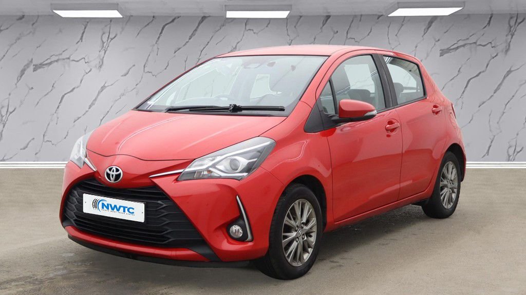 Used Toyota Yaris 2019 for sale - 76417408: Photo 3