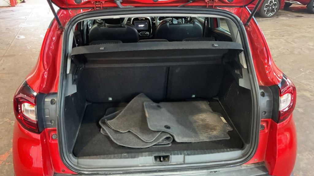 Used Renault Captur 2017 for sale - 76910174: Photo 12