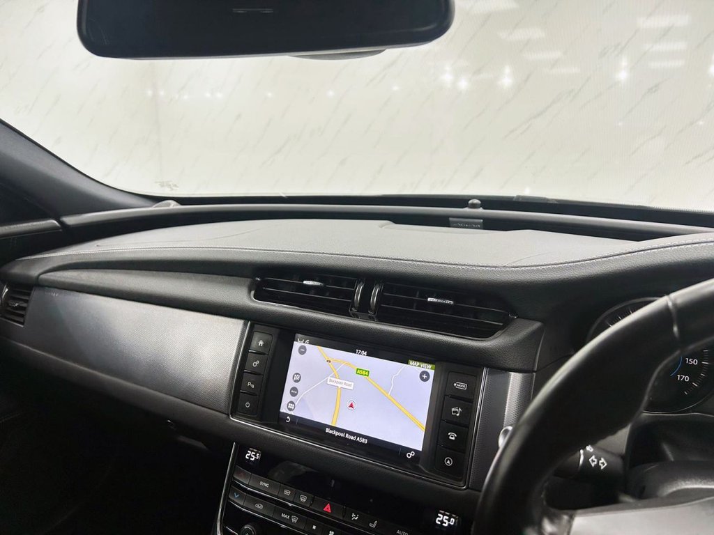 Used Jaguar XF 2018 for sale - 77507784: Photo 17