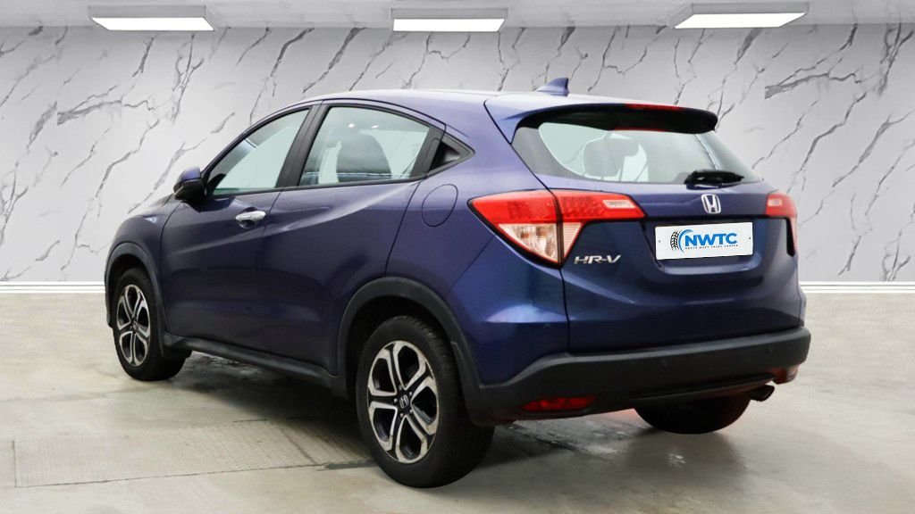 Used Honda HR-V 2016 for sale - 76768713: Photo 4