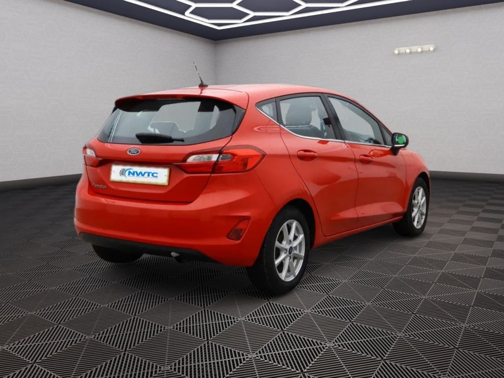 Used Ford Fiesta 2018 for sale - 76386530: Photo 4