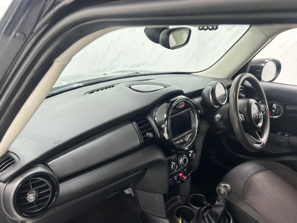 Used MINI Hatch 2019 for sale - 76910412: Photo 14