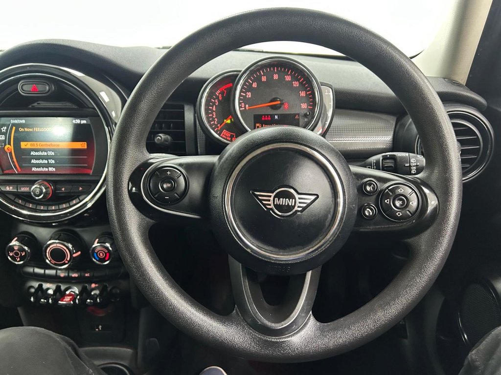 Used MINI Hatch 2019 for sale - 76910412: Photo 18