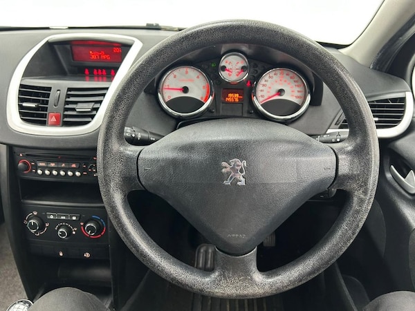 Used Peugeot 207 2010 for sale - 75998073: Photo 12