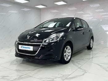 Used Peugeot 208 2015 for sale - 75937219: Photo