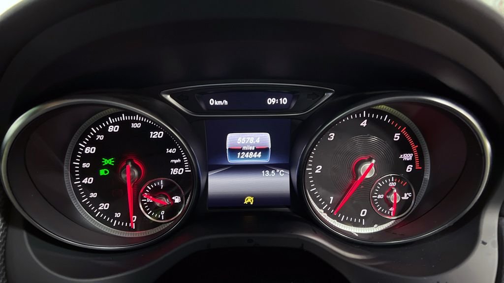 Used Mercedes-Benz GLA 2018 for sale - 76416923: Photo 9